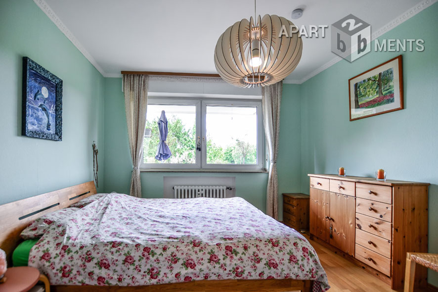 Möblierte 2,5 Zimmer Wohnung in Köln-Bilderstöckchen mit 2 Balkonen