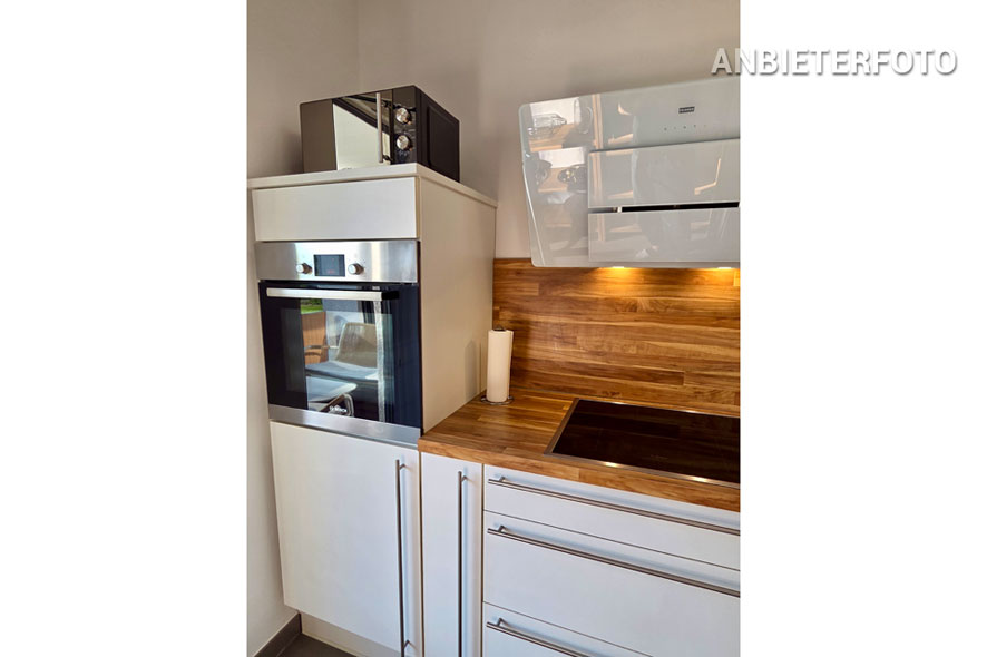 Moblierte 3-Zimmer-Wohnung in Köln-Ossendorf mit Balkon