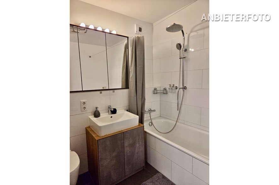 Moblierte 3-Zimmer-Wohnung in Köln-Ossendorf mit Balkon