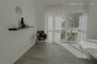 Möbliertes Reihenhaus mit Garten und Fitnessraum in Lohmar-Scheiderhöhe