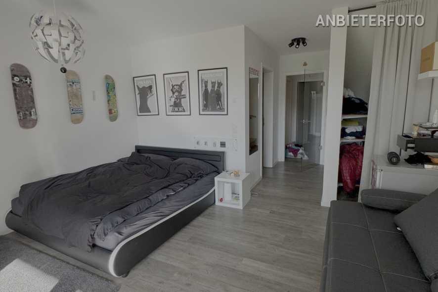 Möbliertes Reihenhaus mit Garten und Fitnessraum in Lohmar-Scheiderhöhe