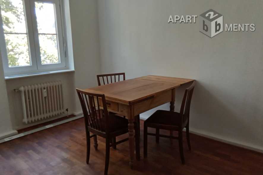 Teilmöblierte 2-Zimmer-Wohnung in Köln-Sülz am Manderscheider Platz