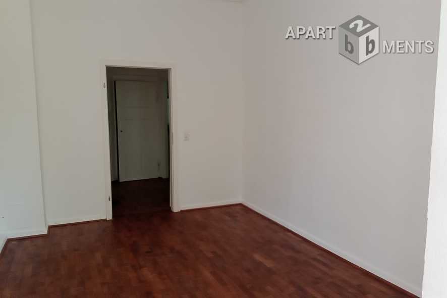 Teilmöblierte 2-Zimmer-Wohnung in Köln-Sülz am Manderscheider Platz