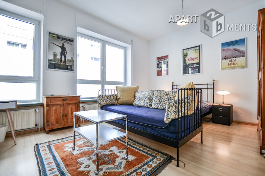 Möblierte und ruhige Studio-Altbauwohnung in Köln-Neuehrenfeld