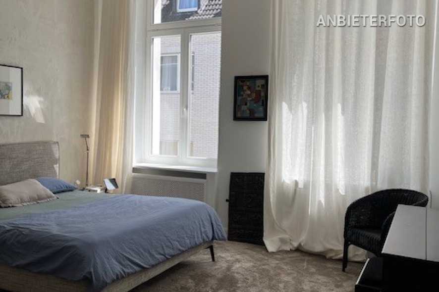 Modern möblierte 2-Zimmer-Wohnung mit Wintergarten in Köln Altstadt-Nord