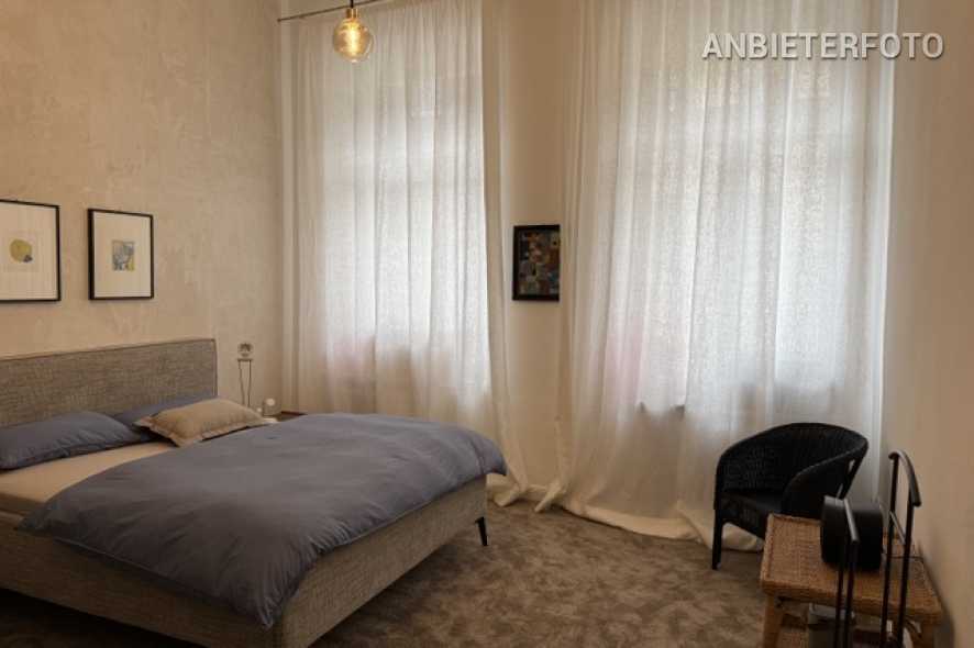 Modern möblierte 2-Zimmer-Wohnung mit Wintergarten in Köln Altstadt-Nord