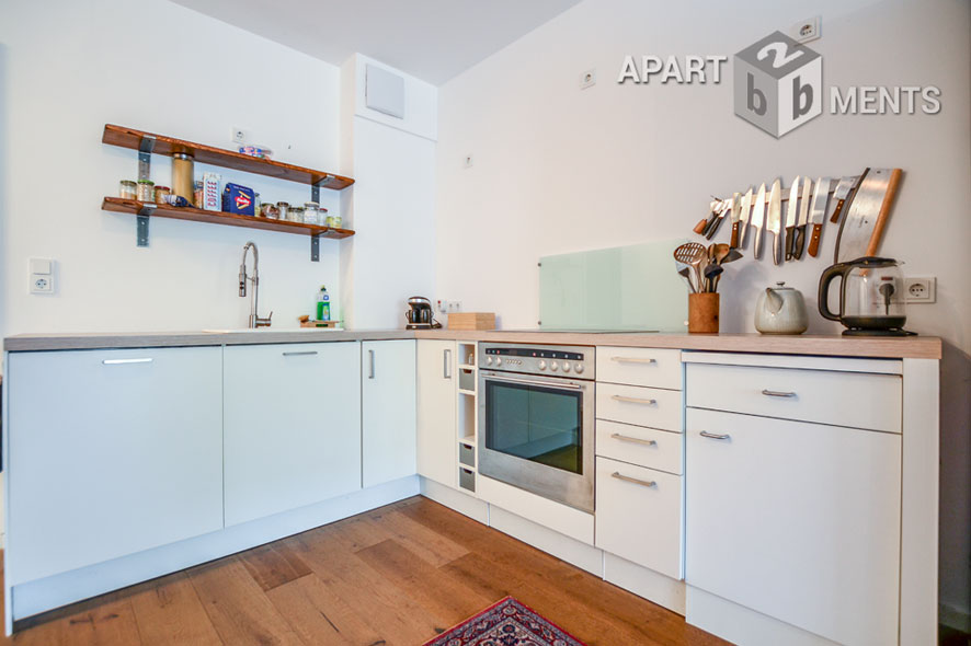 Möblierte 3-Zimmer-Wohnung mit Terrasse und Garten in Köln-Nippes