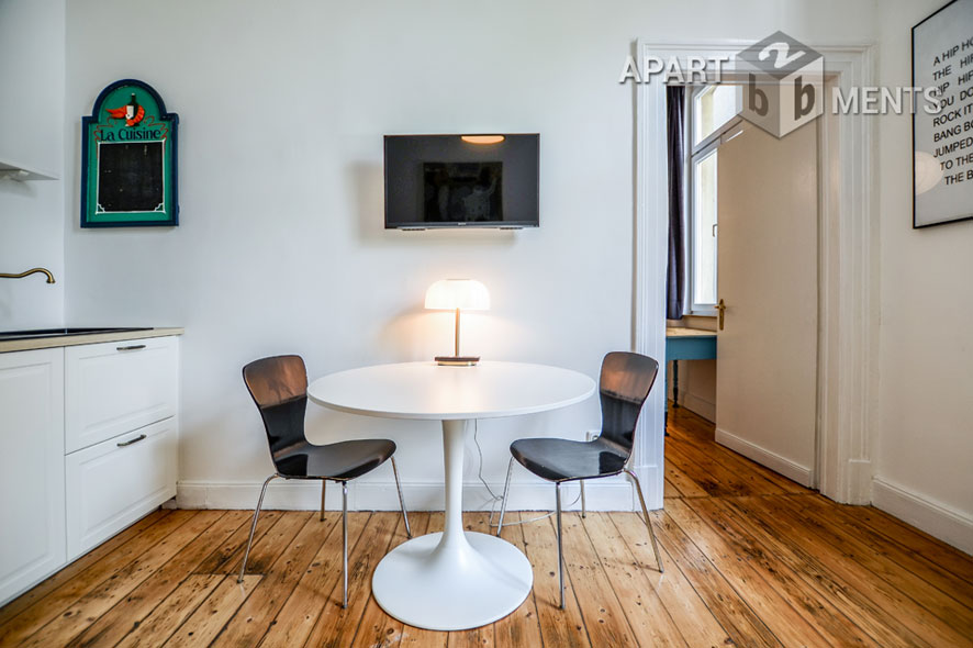 Modernly furnished 1.5-room apartment in Cologne-Neustadt-South