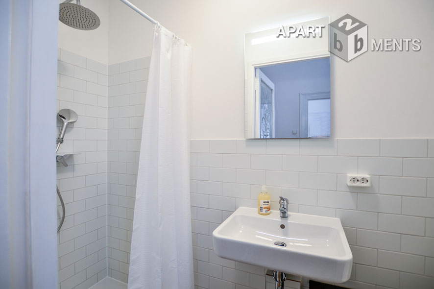 Modernly furnished 1.5-room apartment in Cologne-Neustadt-South