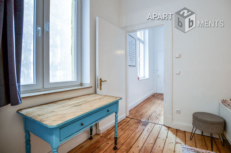 Modernly furnished 1.5-room apartment in Cologne-Neustadt-South