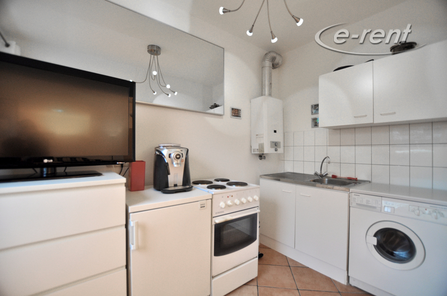 Modernly furnished and centrally located apartment in Düsseldorf-Düsseltal