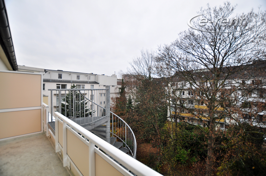 Modernly furnished and centrally located apartment in Düsseldorf-Düsseltal