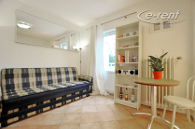 Modern möbliertes und zentral gelegenes Apartment in Düsseldorf-Düsseltal