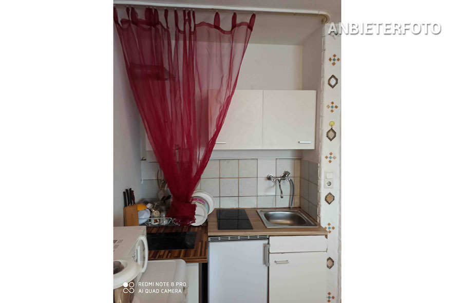 Furnished city flat with a view of the Rhine in Düsseldorf-Unterbilk