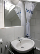 Modernly furnished and centrally located apartment in Düsseldorf-Stadtmitte