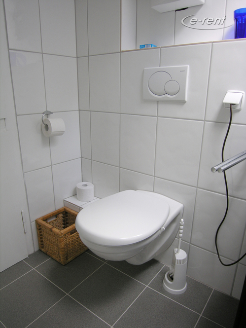Modernly furnished and centrally located apartment in Düsseldorf-Stadtmitte