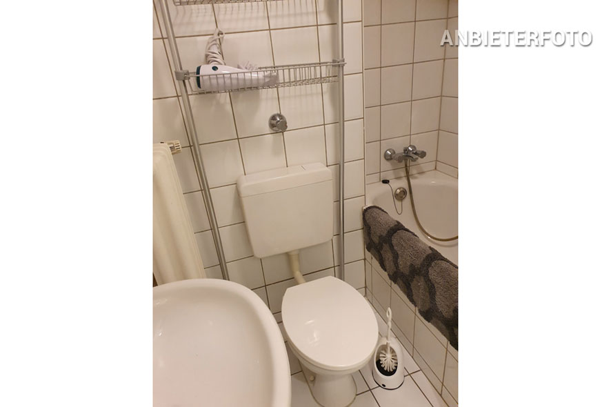 Well-kept furnished and centrally located apartment in Düsseldorf-Stadtmitte