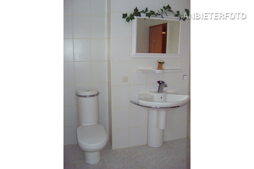 Modernly furnished and quiet apartment in Neuss-Weckhoven