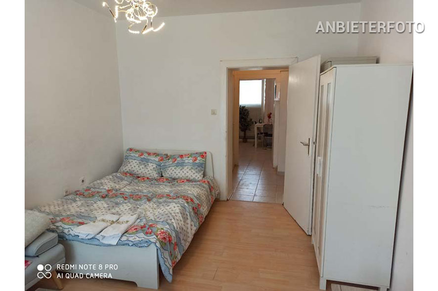 Furnished flat with balcony in a central location in Düsseldorf-Friedrichstadt