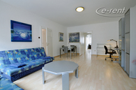 Well-kept furnished and centrally located apartment in Düsseldorf-Stadtmitte