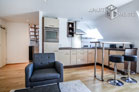 High-quality furnished and centrally located maisonette in Düsseldorf-Oberkassel