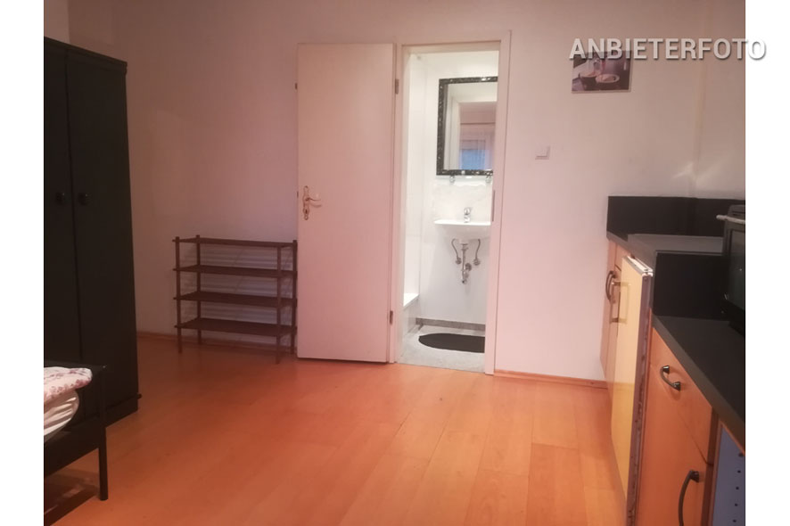 Funktionell möbliertes Apartment in Neuss-Reuschenberg