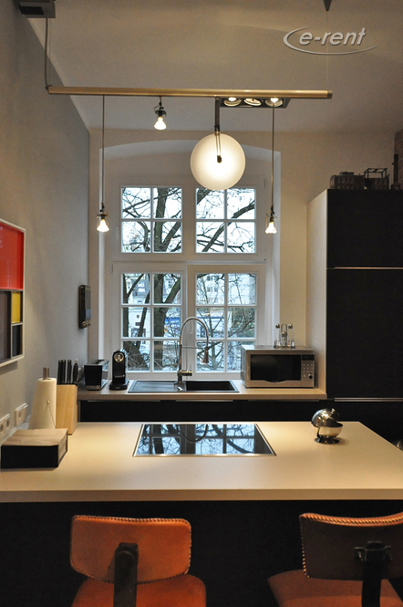 Modern und hochwertig möblierte Designerwohnung in Düsseldorf-Oberkassel