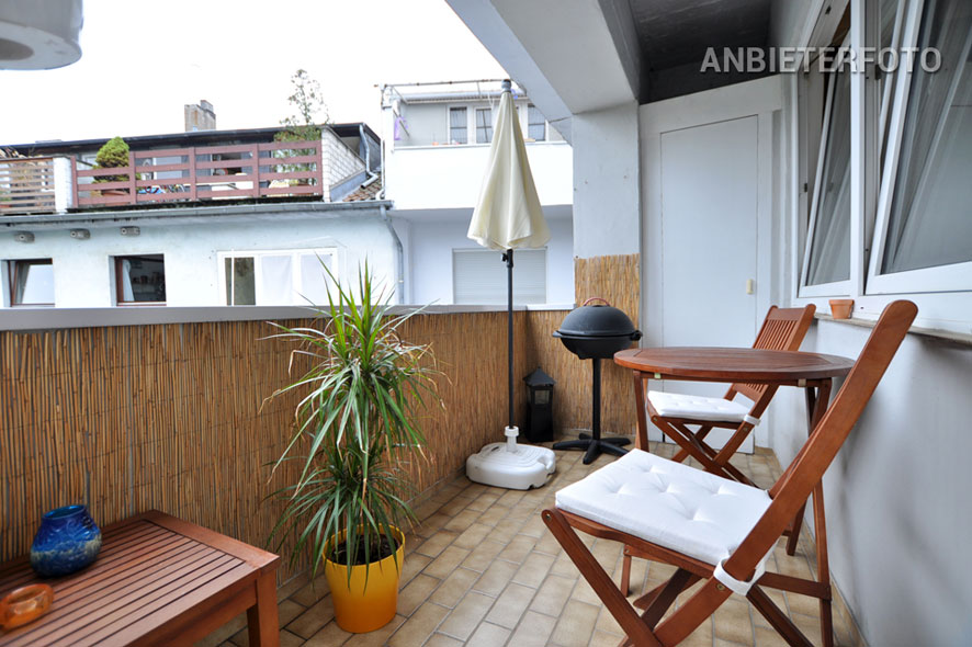 Modern möblierte und zentral gelegene Wohnung mit Balkon und PKW-Stellplatz in Düsseldorf-Flingern-Nord