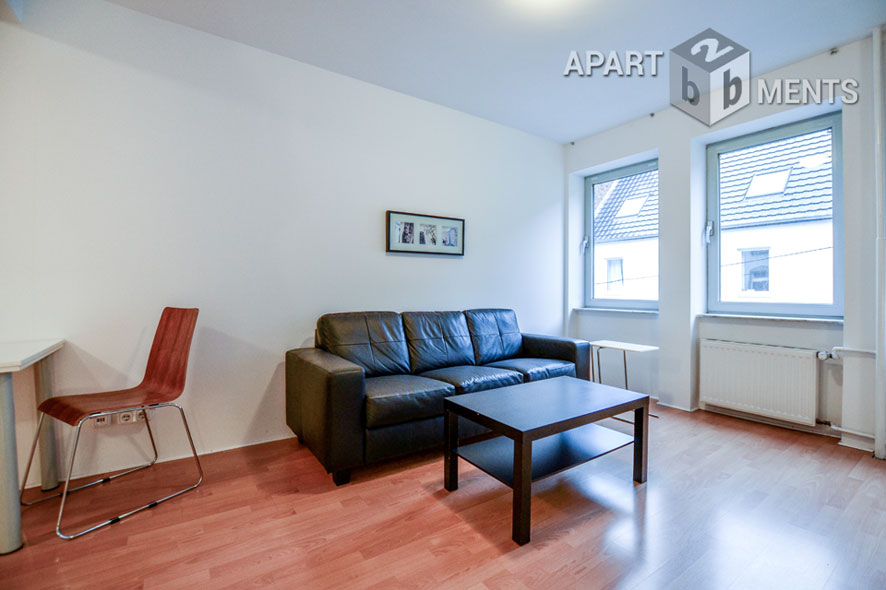 Modern furnished apartment in very attractive and central residential area in Düsseldorf-Carlstadt