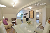 Modern möblierte Wohnung in Düsseldorf-Wittlaer