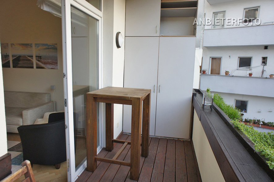 Modern möblierte Wohnung mit Balkon in Düsseldorf-Düsseltal