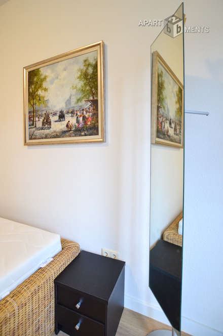 High quality furnished luxury old building apartment in best location of Dusseldorf-Morsenbroich