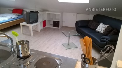 Modernly furnished and centrally located maisonette apartment in Neuss-Weckhoven