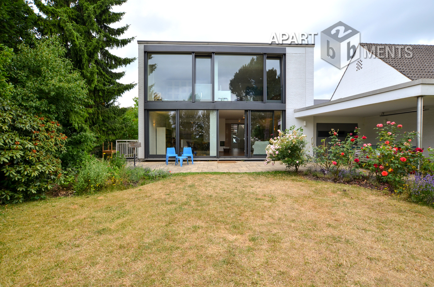 Modern furnished and detached house in Meerbusch-Lank-Latum