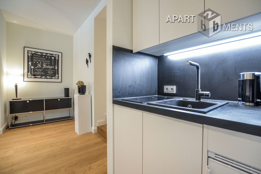 Möbliertes Luxus Apartment im schönen Andreas Quartier in Düsseldorf-Altstadt
