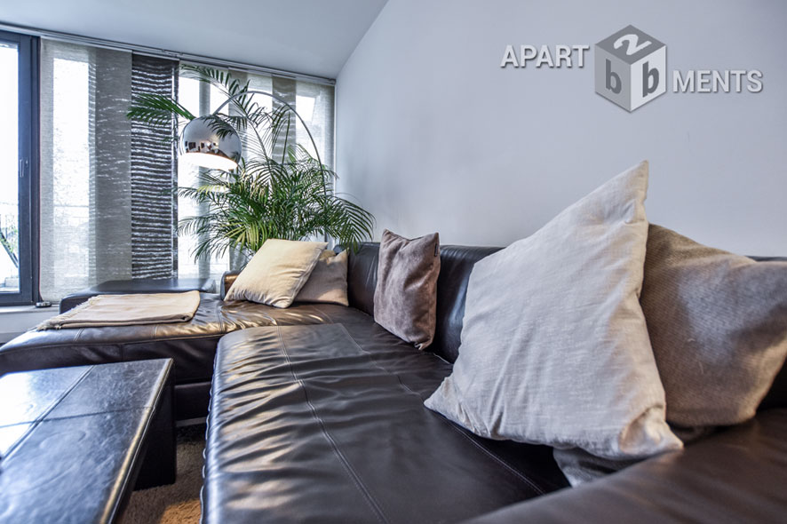 Möblierte und lichtdurchflutete Maisonettewohnung im Süden von Hilden