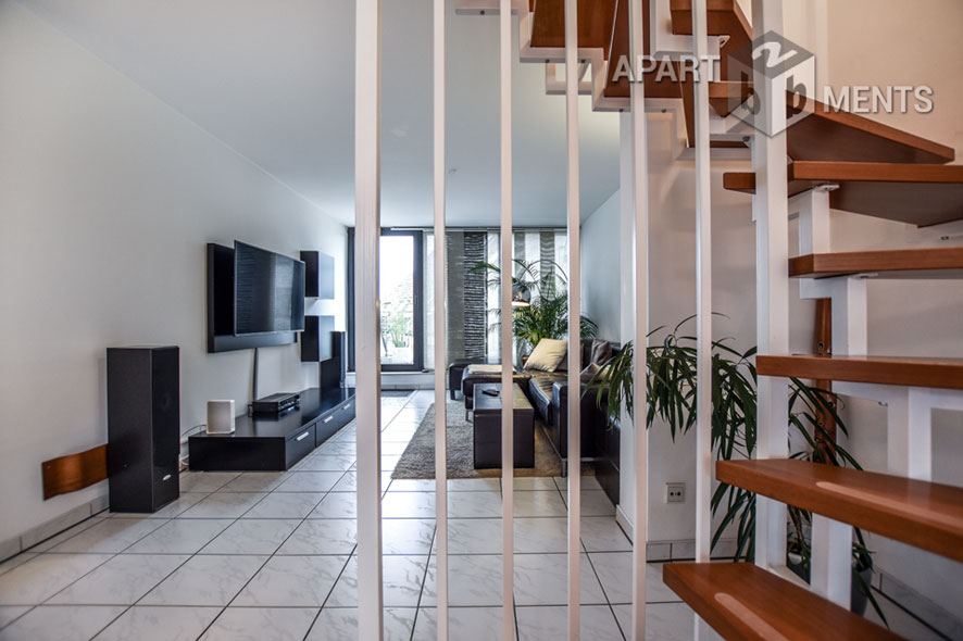 Möblierte und lichtdurchflutete Maisonettewohnung im Süden von Hilden