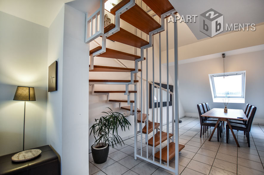 Möblierte und lichtdurchflutete Maisonettewohnung im Süden von Hilden