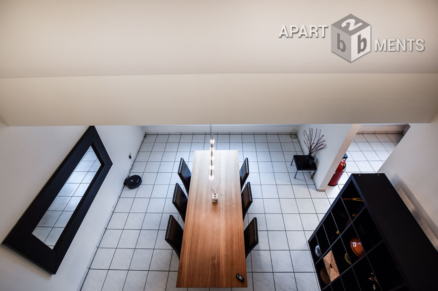 Möblierte und lichtdurchflutete Maisonettewohnung im Süden von Hilden