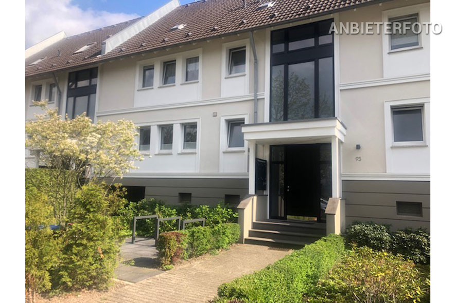 Möbliertes und helles Dachgeschossapartment in Düsseldorf-Düsseltal