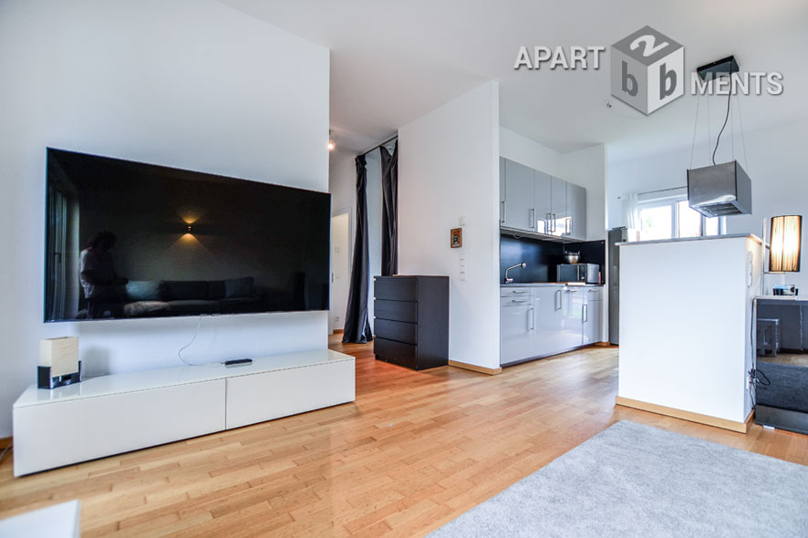 Möblierte Wohnung mit Dachterrasse in Düsseldorf-Pempelfort