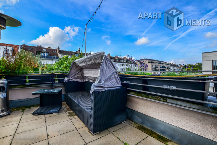 Möblierte Wohnung mit Dachterrasse in Düsseldorf-Pempelfort