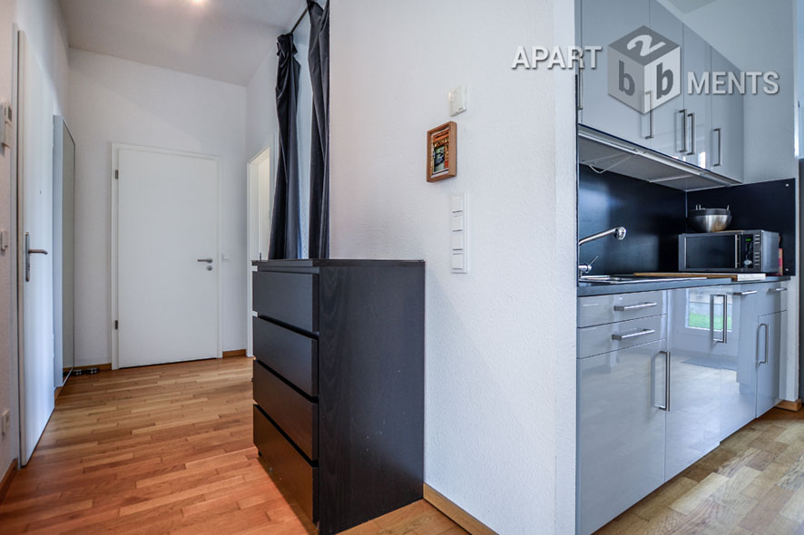 Möblierte Wohnung mit Dachterrasse in Düsseldorf-Pempelfort
