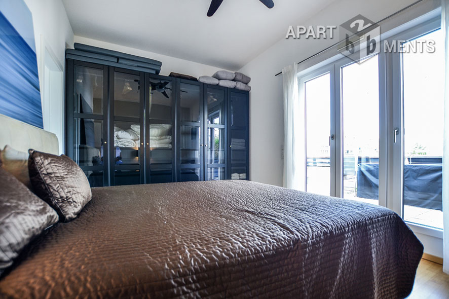 Möblierte Wohnung mit Dachterrasse in Düsseldorf-Pempelfort