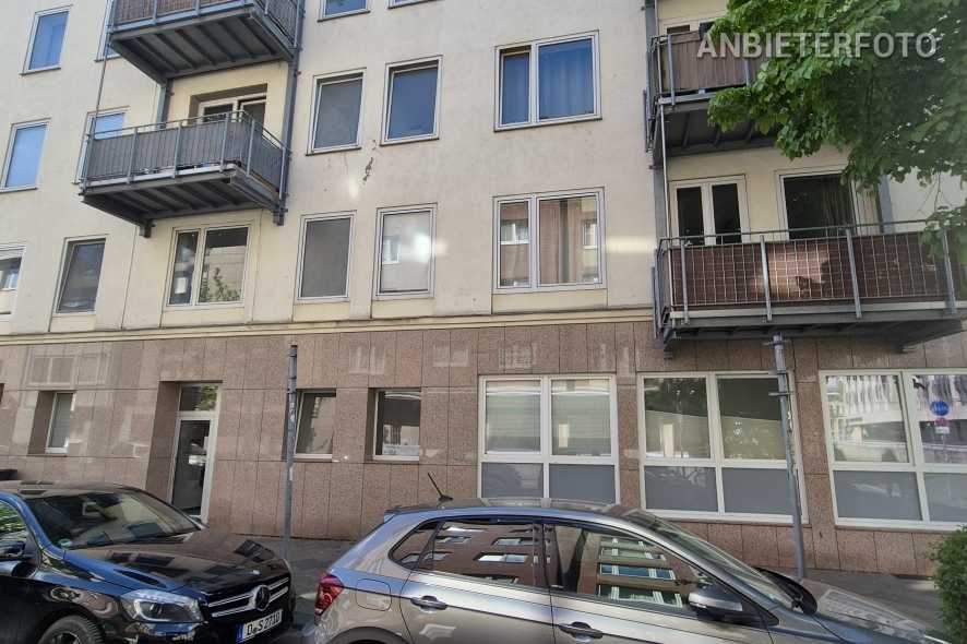 Möblierte Wohnung mit Balkon in Düsseldorf-Stadtmitte