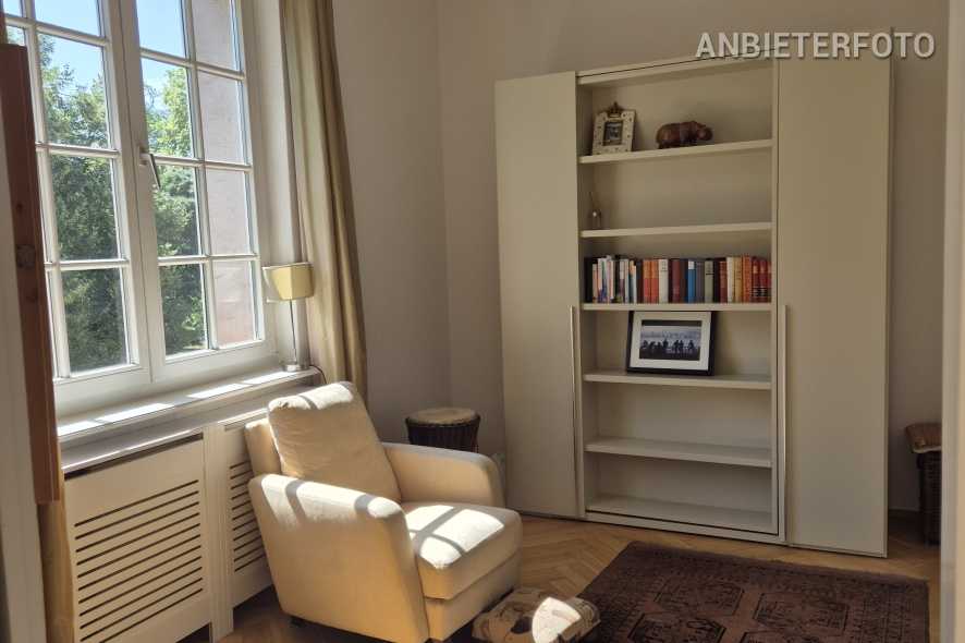 Exclusive apartment spacious and furnished in Düsseldorf-Carlstadt