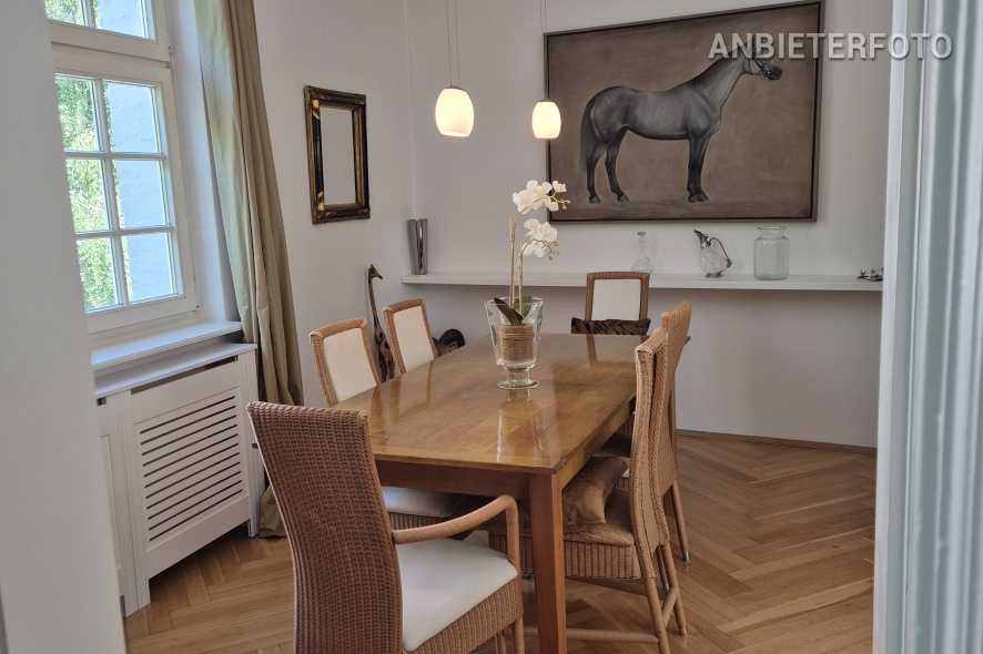 Exclusive apartment spacious and furnished in Düsseldorf-Carlstadt