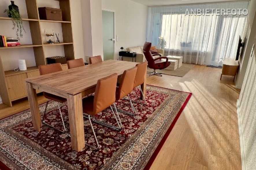 Geräumige 4-Zimmer-Wohnung möbliert und mit Balkon in Neuss-Vogelsang