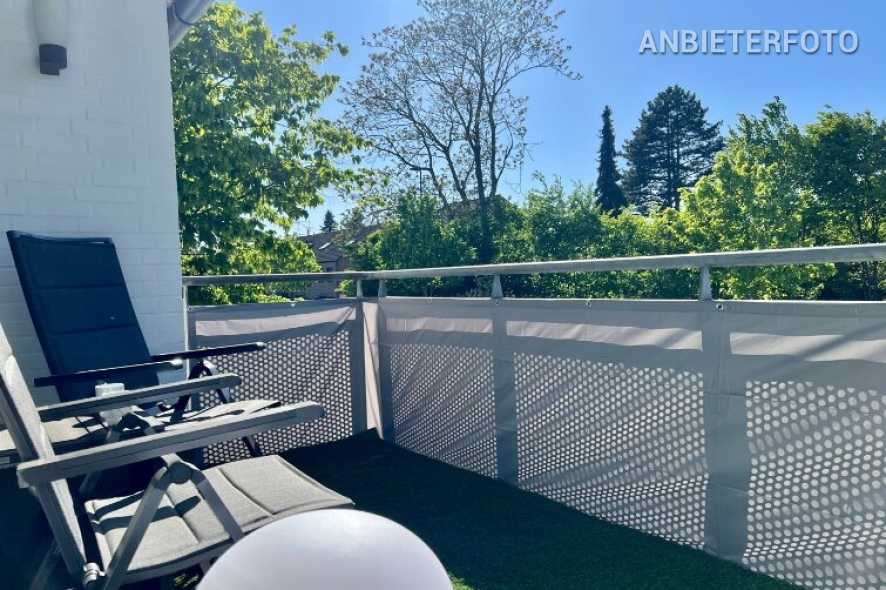 Geräumige 4-Zimmer-Wohnung möbliert und mit Balkon in Neuss-Vogelsang