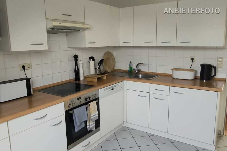 Möblierte Maisonette mit Balkon in Düsseldorf-Stadtbezirk 7-Gerresheim
